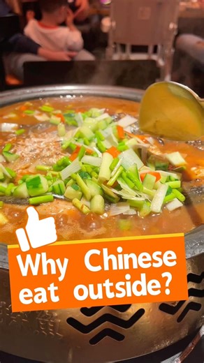 Why Chinese love eating outside? #chineselife #travelshorts