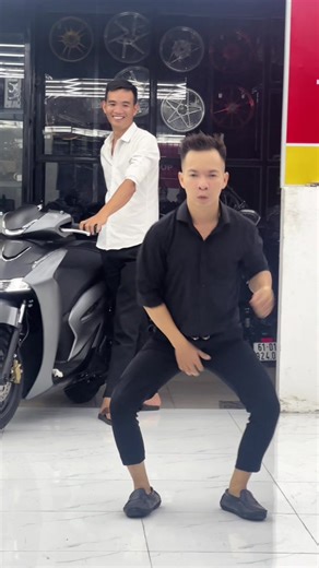 Xe máy SH 160 xám đen 2026, góp trả trước 30 triệu