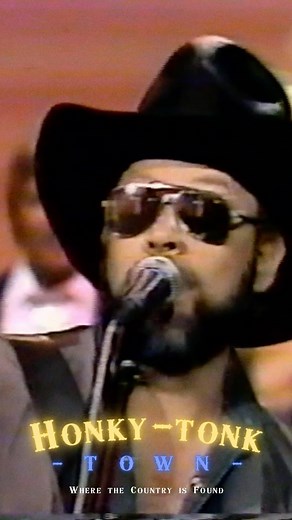 🎼 🇺🇸 🎸 Born To Boogie - Hank Williams Jr. . 🍻 Honky Tonk Town 🥃 🪕 🤠 Where the Country is Found. 🎻 🇺🇸 . Real Country Music 🎼 Check our Official Playlists 🎧🎵 (Bio) . More at Our YouTube Channel 📺 . #opry #grandoleopry #realcountry #realcountrymusic #traditionalcountry #honkytonk #honkytonktown #music #pedalsteel #fiddle #steelguitar #banjo #classiccountry #country #countrymusic #nashville #alabama #kentucky #hank #hankwilliams #hankjr | Honkytonktown