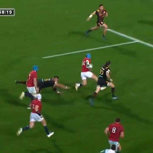 A wonderful sight - the Lions in full flow. Wishing Jack Nowell a very happy birthday 🎉 | Official Lions Rugby