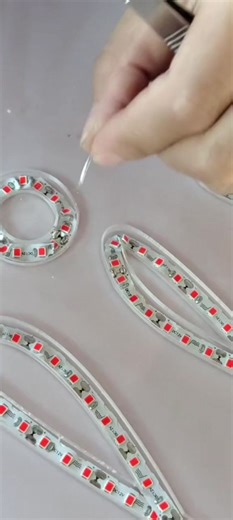 Teach you how to use transparent wire to connect the Led strips🥳🔥🔥 #sign #installation #travel #art #contemporaryart #photography #design #california #sculpture #losangeles #artist #signs #installationart #neon #interiordesign #exhibition #photooftheday #nyc #instagood #newyork #gallery #signage #miami #love #painting #hollywood #roadtrip #architecture #street