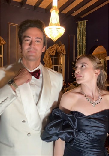Vertical Prom Night Trends & Ideas