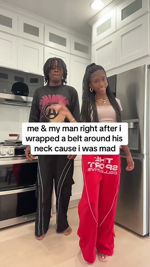 dont be shy dont be scared 🙈 @6IX