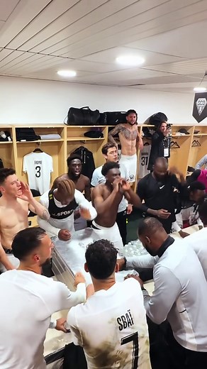 La joie des joueurs d'Angers en Ligue 1