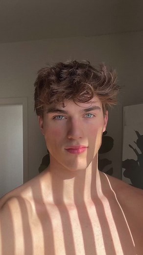 Handsome Men with Blue Eyes | Beautiful Boys of the World