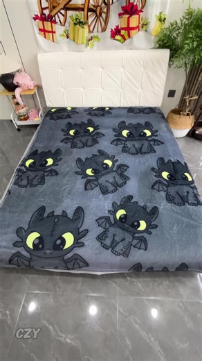 Cozy Up with Toothless Dragons: The Ultimate Blanket