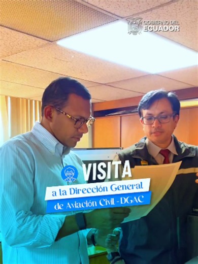 ✈️ Tecnología, precisión y talento ecuatoriano al servicio de la aviación. El Viceministro Byron Franco conoció de cerca el trabajo que se realiza en el simulador de validación de procedimientos de la DGAC. Seguimos fortaleciendo una aviación más segura y moderna. 🇪🇨