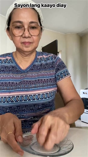 1.3K views · 19 reactions | Try nyo ito na paraan pag tanggal ng egg shell #tips | Sonia Oppus | Facebook