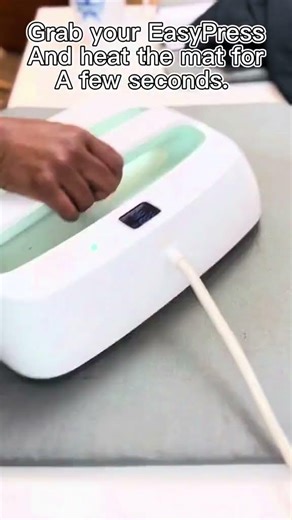 Favorite Trick for Easy HTV Weeding 🙌🏽