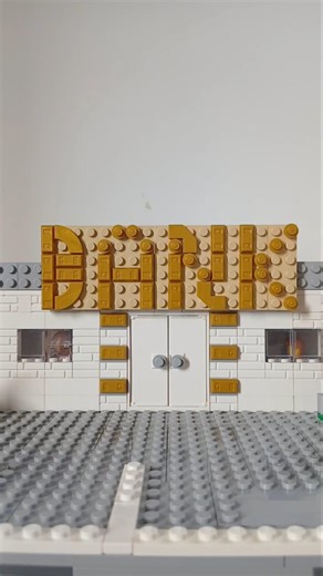 Braquage à la banque #lego #music #questcequejedevraischoisir #ninjago #legoux #legosets