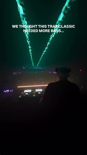 ID: Yung Joc - It’s Goin’ Down (Dr. Fresch x @superfuturedj Flip) [UNRELEASED] - filmed by @hxphy and @the.souz at @theconcourseproject #trap #bassmusic #dubstep | Dr. Fresch