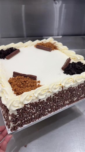 Delicious Pakistani Cake Recipes to Celebrate Love