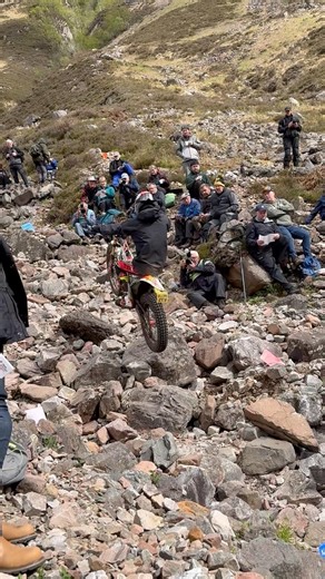 17 year old loses It… Then Gets It Back 👀 Day at the Scottish Six Days