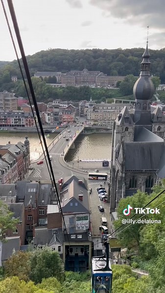 Dinant: Der perfekte Tagestrip für Ostern