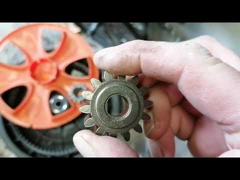 Réparation des cliquets de traction d'une tondeuse Bricorama (sandri garden)