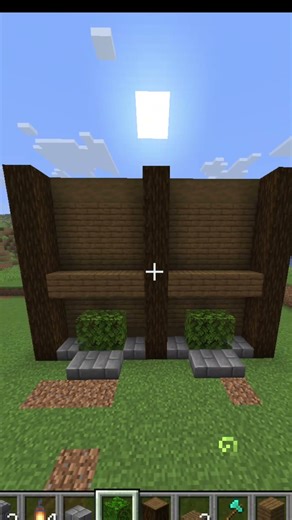 How to upgrade plain walls in Minecraft