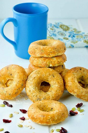 Baked Oatmeal Breakfast Donuts