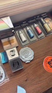 🎨🎨The Quickest Way to Make Face Painting Look Professional… It’s not about natural talent. It’s not even about years of experience. The secret? 🤫 High-quality face paints and tools. Whether you’re face painting at home, for a fundraiser, or as a pro, the products you use make all the difference. 👉👉 Here’s why professional-grade face paints are a must-have:✅ Safe for Skin – Unlike Halloween or kids’ play makeup, pro paints are FDA-compliant, non-toxic, and designed for the face. No irritatio