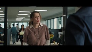 Sam Raimi est de retour avec Send Help, à venir au cinéma le 28 janvier, et dont voici la bande-annonce. Ça promet de partir sévèrement en couilles entre Dylan O’Brien et Rachel McAdams, que Raimi retrouve après Doctor Strange in the Multiverse of Madness et qui semble visiblement prendre beaucoup de plaisir ici. Le scénario est signé Damian Shannon et Mark Swift, à qui l’on doit Freddy contre Jason (2003), Vendredi 13 (2009) et Baywatch : Alerte à Malibu (2017). Bon, le CV ne fait pas rêver, ma