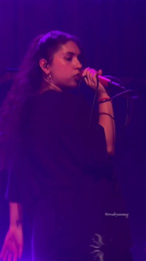 Alessia Cara “ Here “ Incredible live performance in New York Irving Plaza #alessiacara @alessiasmusic | Ryan McCormick
