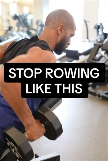 Your back doesn’t grow from how heavy you row, it grows from how well you control it. This variation removes momentum, ego lifting, and shortcuts so your back actually does the work. If you want thickness, detail, and symmetry, this is where it starts. Train with intention. Progress with purpose. #backday #lattraining #dumbbellrows #coachtips #FitnessCoach