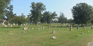 Oak Hill Cemetery hosts walking tour