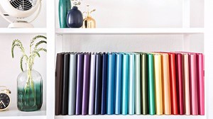 6.1K views · 189 reactions | There's so much to love about our world-renowned album covers. They're handcrafted in the USA with premium, photo-safe materials and come in a variety of shades and designs. What's your all-time favorite CM album? US: https://bit.ly/2HuoYGD CA: https://bit.ly/2B30zmb | Creative Memories | Facebook