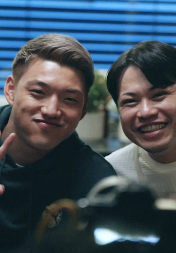 【Indeed 新CMメイキング公開🎥】 ⁡ 食事シーンの撮影では、 専属シェフ高見さんが作った料理に 箸が止まらない堂安選手（@堂安律 / Ritsu Doan ）🍚🍚🍚 ⁡ 特設WEBサイトも公開中！ https://jp.indeed.com/cm/iimirai ⁡ #堂安律はひとりじゃない #Indeed #いい未来は探せる #RitsuDoan #football
