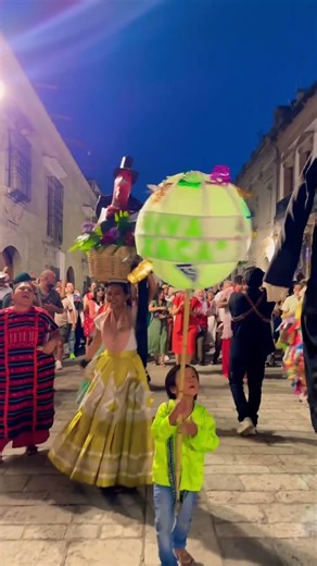 Calendas y bailes en Oaxaca #guelaguetza #tradiciones #calendas #fiesta #cultura #tradicion
