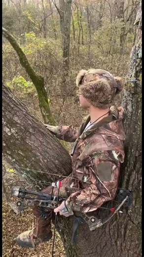 the 2022 buck call..... #foryoypage #dadsoftiktok #foryou #fuckpain #family #hunting #huntingseason