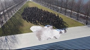 French artist JR creates performance to support women in Iran