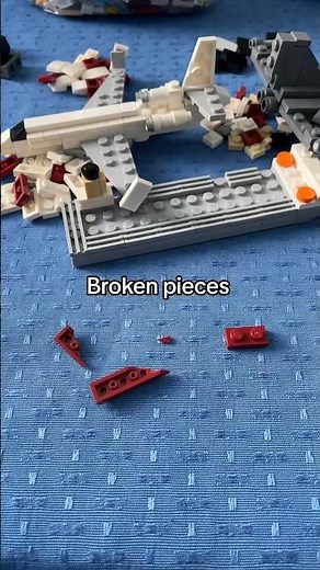 Destroying models and broken Lego pieces !