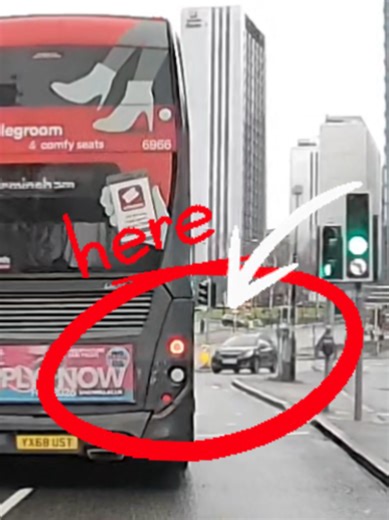 #bus #redlight #stop #crazy #crash