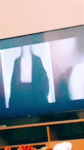 Gerard butler as a vampire. meow. And sorry if it is bad.