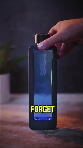 This Smart Water Bottle Glows When You Need to Drink 🥤#hydration #smarttech