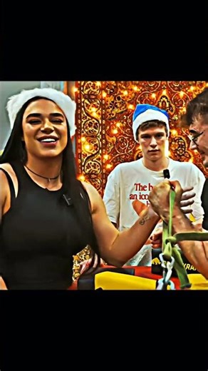 Bodybuilder Girl beat Armwrestling WorldChampion😱🥶#armwrestling