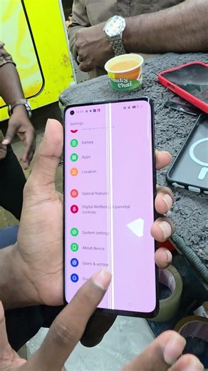 oppo reno 3 pro 8 GB RAM 138gb display line issue RS 4000. ph 8056 161371.