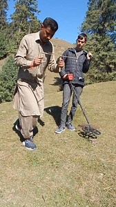 164K views · 2.6K reactions | Best Metal Detector For Small Gold #bestmetaldetectorforsmallgold #dowsingrodsforgold #goldfieldhunting | Gold Field Hunting | Facebook