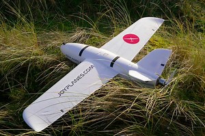 Long Range FPV Plane - Ardupilot in the Talon Pro - Joyplanes