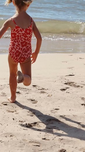 There’s something magical about celebrating Thanksgiving on the Garden Isle — golden beaches and palm trees swaying. 🌺🌿 Whether it’s a sunrise walk along the beach, a waterfall hike before the feast, or fresh island dishes with local flavor, Kauai makes gratitude feel effortless. There is still time to book a trip for Thanksgiving, and hurry only a few homes and condominiums are still available some for as little as three nights. See Availability. Book Online. -> (Links to Search Results for T