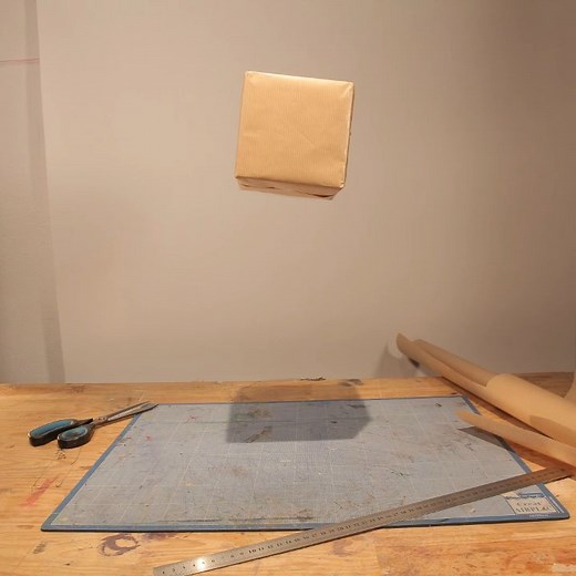 Victor Haegelin on Instagram: "Quick cardboard animation replacement test. . #animation #stopmotion #loop #cardboard #kevinparryjanuary @kevinbparry"