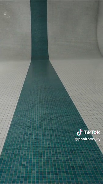 Exploring Eerie Liminal Spaces in a Water Labyrinth