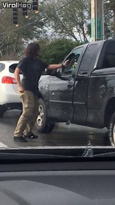 When the pepper spray comes out during road rage | ViralHog