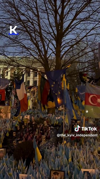Kyiv Independent (@the_kyiv_independent) - Ukraine's Independence Memorial: A Somber Tribute