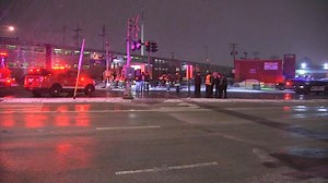Metra accident: Video shows moments before SouthWest Service train hits car, injuring 4 on Southwest Side