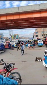 21K views · 200 reactions | #Juliaca Gran congestión vehicular se registra en el Bypass de la salida a Cusco. Reportan que no hay inspectores de transito ni efectivos policiales. | FAMA TV | Facebook
