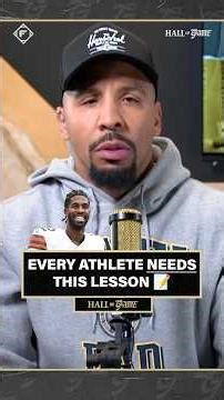 Andre Ward Gives Shedeur Sanders His Flowers 💐
