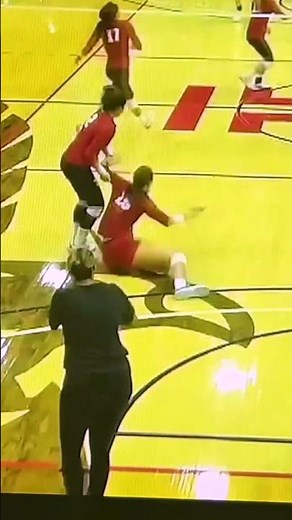 The Ultimate Women's Volleyball Bloopers #volleyball #fails #bloopers #funny #epicfails