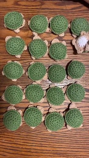 6.5K views · 119 reactions | 臨 Discover how easy and fun it can be to crochet your own Turtle memory game #crochetthings #amigurumi #croche #pattern #crochet #creative #crochetpattern #crochetersofinstagram #decorative #creation #crochetinspiration #crochetlove #crochetbeginner #kidtoy #gifts #crochetaddict #amigurumilove #crochettutorial #artcraft #crocheting #turtle #memorygame #games | Crochet World | Facebook