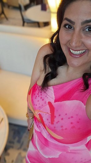 Who said turning 40 and being a mum isn’t your glow-up era? 🔥 Especially when your “job” includes fully paid girls’ weekends away 😉 ✨️ Dress @byamica ✨️ Jewellery @decjuba ✨️ Shoes @targetaus ✨️ Hair & makeup & girls weekend @monat.auofficial ✨️ Bougie hotel @langhamgoldcoast #glowup #monatluxurytrip #beautybrand #womeninbusiness #alignedliving #beautyboss #travelandearn #luxurylifestyle #brandtrip #femaleentrepreneur #40 #40vibes #monataustralia #bosslife #beautycommunity #abundantliving #wor